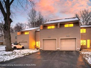3648 E Meadows Ct, Okemos, MI