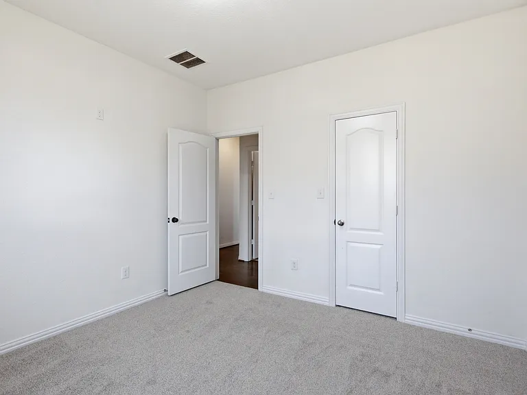 115 Rough Bark St — Photo 13