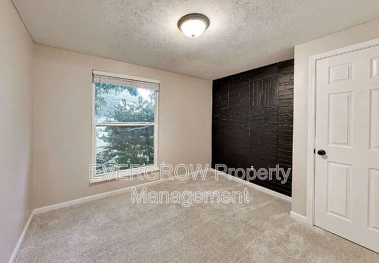 9518 Bent Brook Dr — Photo 19