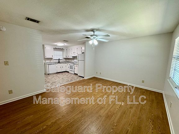 4th image of 4167 Ravenwood Dr