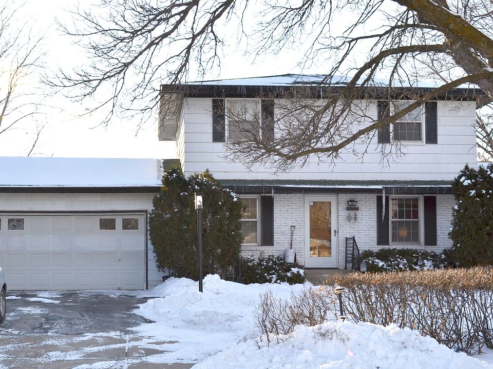 1st image of 7541 Major Ave N