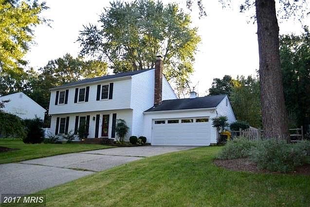 1st image of 616 Bay Green Dr