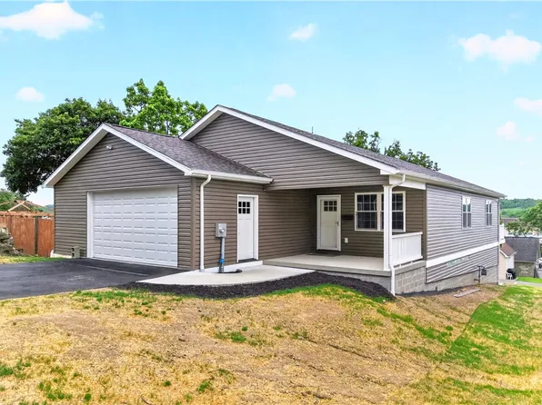 213 Reed Ave, Houston, PA 15342