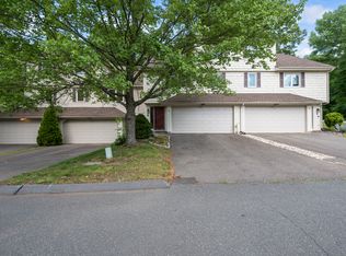 53 Uplands Way #53, Glastonbury, CT 06033