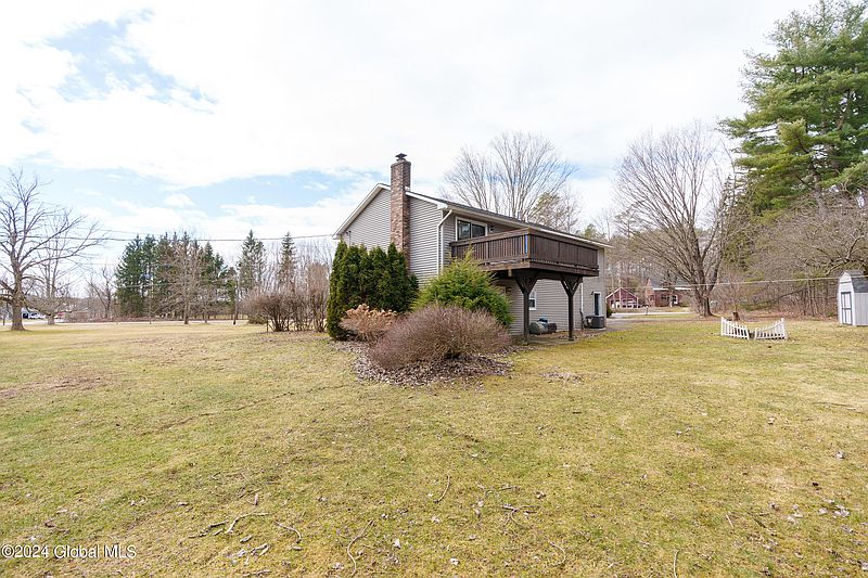 5th image of 206 Sweetman Road