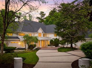 230 N Chambord Dr NW, Sandy Springs, GA 30327