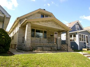 2125 S 68th St, West Allis, WI 53219