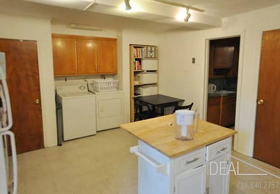 4th image of 295 Sterling Pl