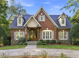 4610 Century Oaks Ln, Winston Salem, NC 27106