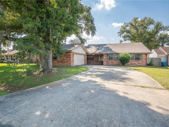 104 Bocage Dr, Luling, LA 70070