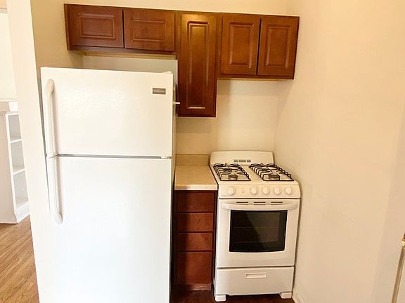 4th image of 1305 W Lawrence Ave APT 3