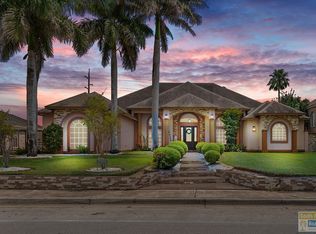 5222 Rustic Manor Dr, Brownsville, TX 78526