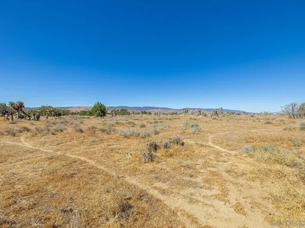 7-6 21st St #7-6-10-11, Lancaster, CA 93536