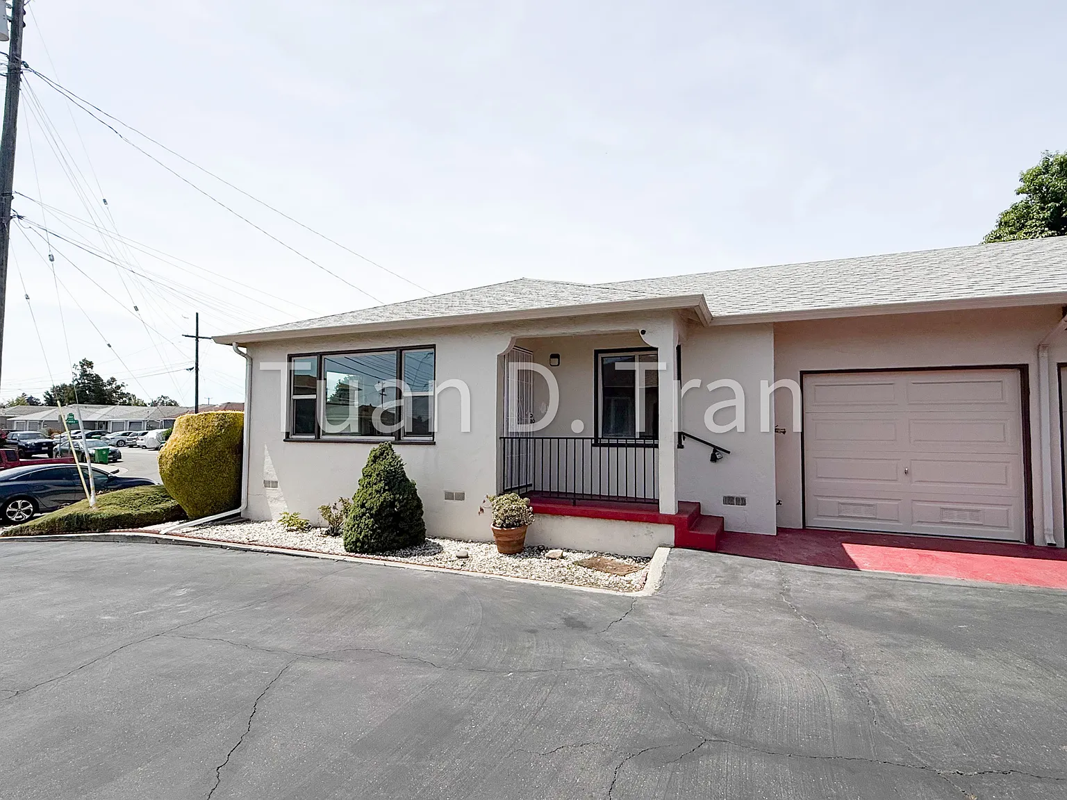 2 bed, 750 sqft, $2,700 — Photo 1