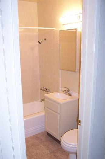 Pictures Vary From Unit