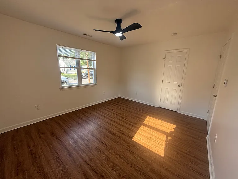 739 Waukesha Ave — Photo 11