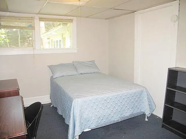 505 Wyckoff Rd — Photo 4