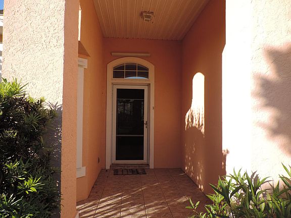 3rd image of 611 Morning Cove Cir SE