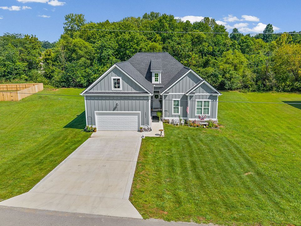 1st image of 1031 Northside Cir
