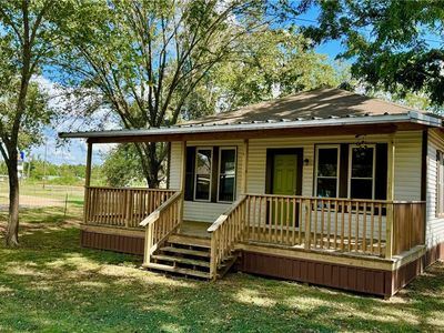 120 North St, Franklin, TX, 77856