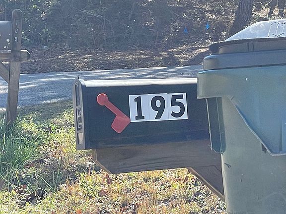 3rd image of 195 Green Cir