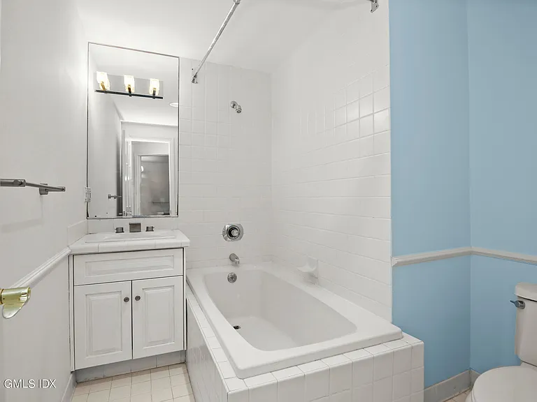 15 Lafayette Ct #1B — Photo 18