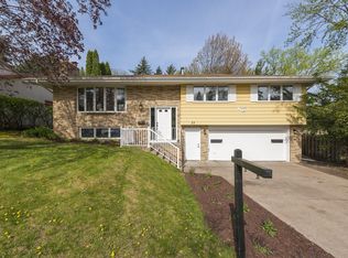 33 Warren St, Saint Paul, MN 55119