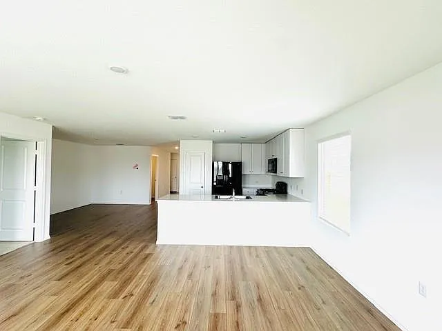 14425 Treyvon Rd — Photo 17