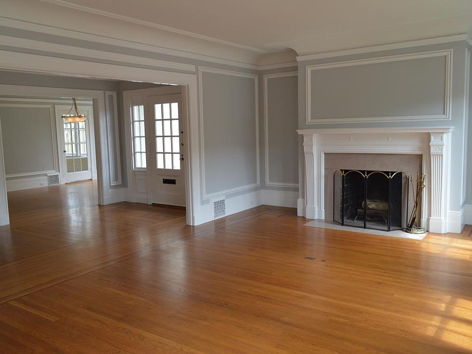 1st image of 125 Jordan Ave