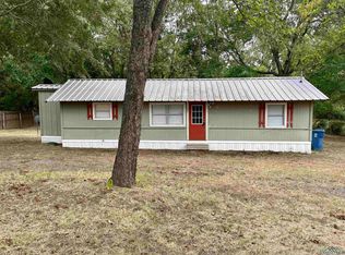127 W Cotton St, Big Sandy, TX 75755
