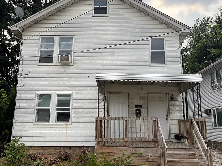 1036 Clay St — Photo 10
