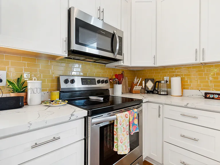 1213 Feliciana St — Photo 12