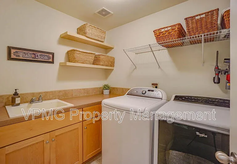 2835 Nw Hl — Photo 29