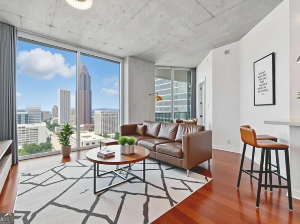 400 W Peachtree St NW Unit 2713, Atlanta, GA 30308