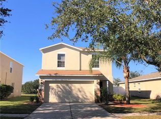 7825 Carriage Pointe Dr, Gibsonton, FL 33534