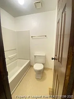 404 Bayberry Ct — Photo 10
