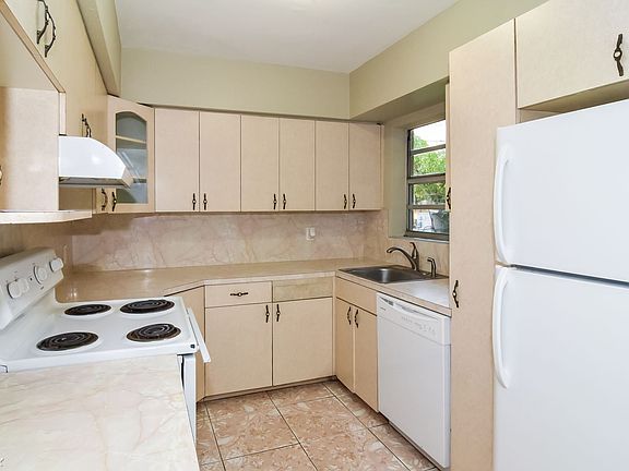 9fc03d17-8665-4d3f-a03a-dd69f0414f64-w_1500-h_1000