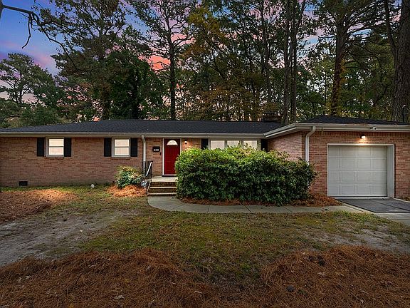 2nd image of 1041 Dulcie Ave