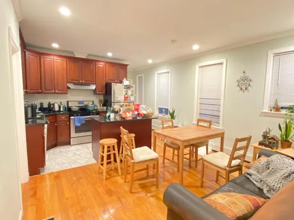 20 Rockwell St, Cambridge, MA 02139