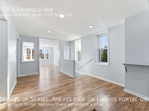 1370 S Fairfield Ave