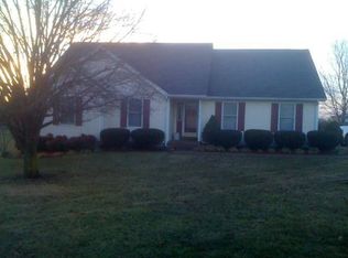 16 Schwarzkopf St, Bowling Green, KY 42104