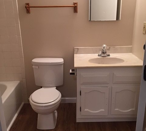 4th image of 7413 Saxony Dr #296