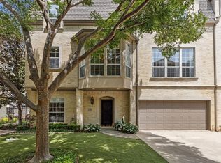 2709 Welborn St, Dallas, TX 75219