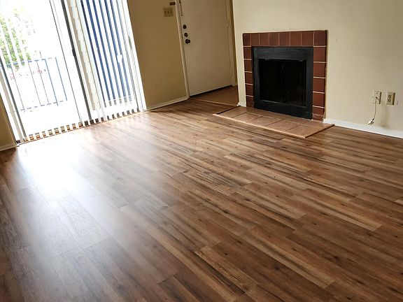 2nd image of 7072 N Holiday Dr