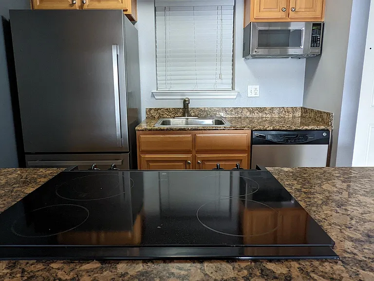 3805 Houma Blvd #A220 — Photo 4