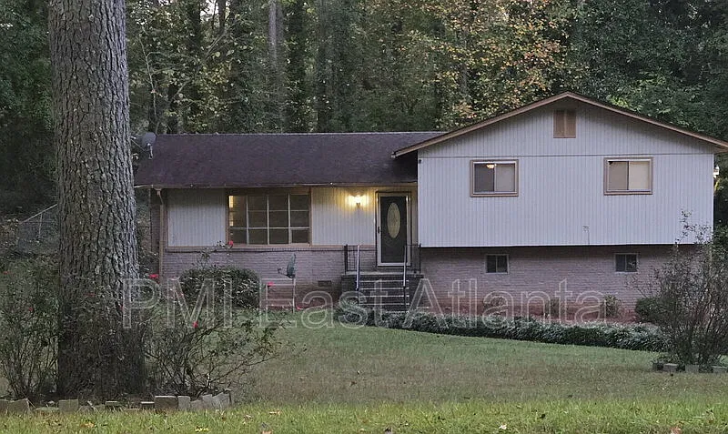 4161 Yates Rd