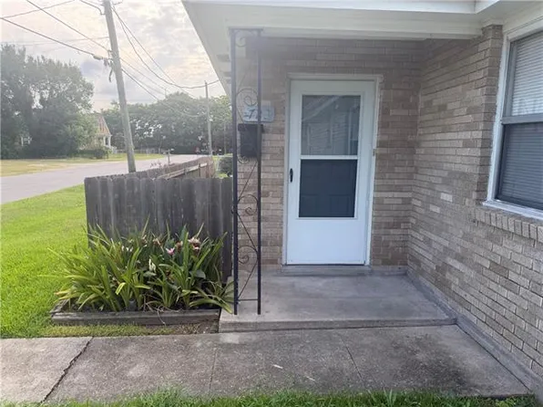 723 Houma Blvd, Metairie, LA 70001