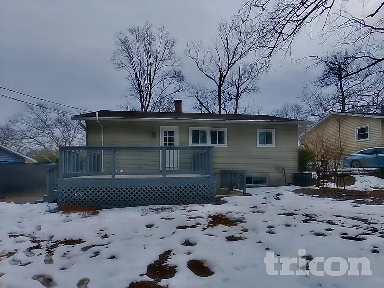 106 Oakmere Rd — Photo 17