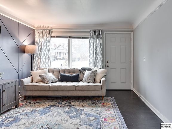 2nd image of 1616 S 60th St #9