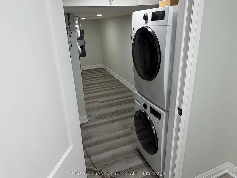 13 Divers Rd #BASEMENT — Photo 16
